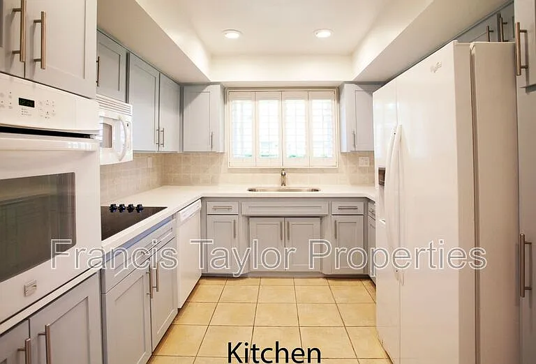 3685 Vista Campana N #74 — Photo 4