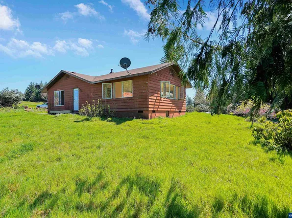 20471 Bridge Creek Rd SE, Silverton, OR 97381