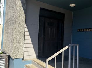 211 5th St #S5, Myrtle Pt, OR 97458