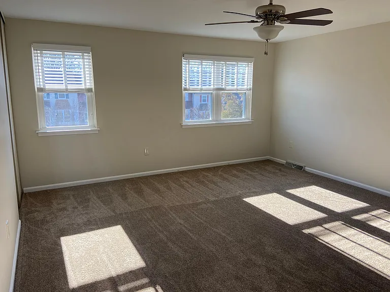 277 Shirley Dr #2 — Photo 11