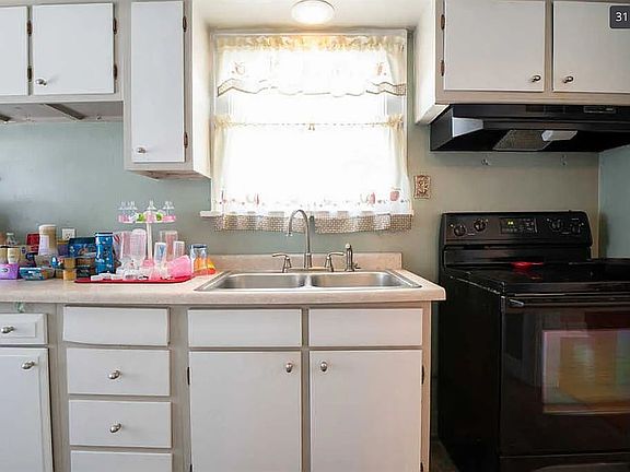 4th image of 1223 E Forrest Hill Ave