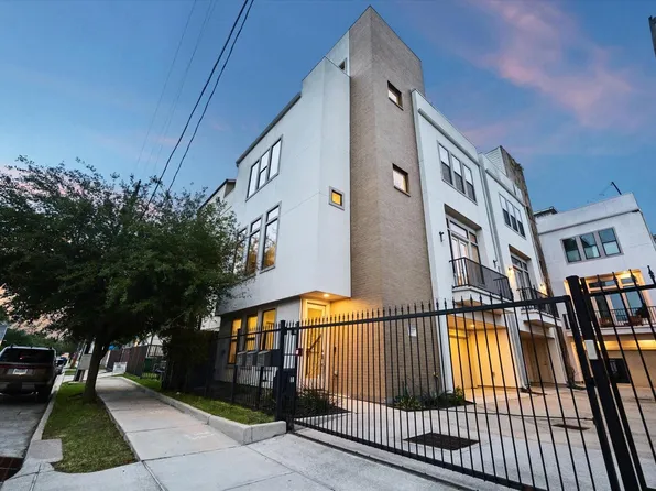 2110 Genesee St, Houston, TX 77006