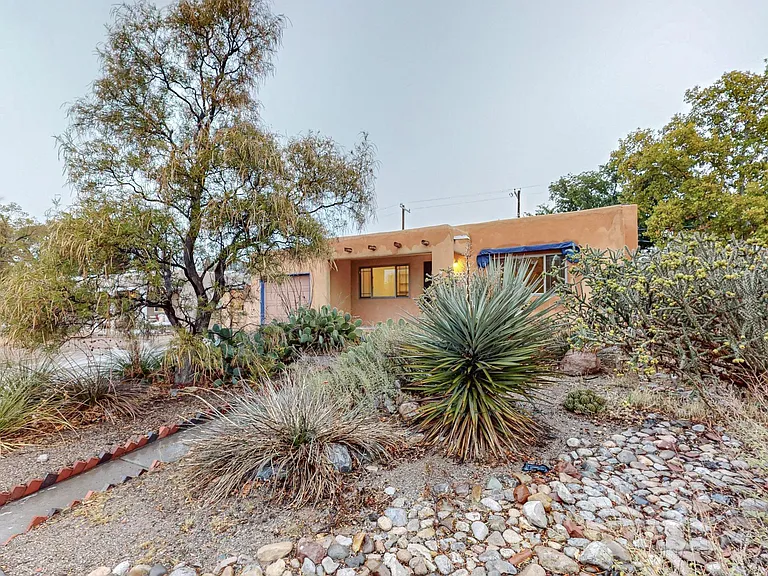 1204 Princeton Dr SE — Photo 4