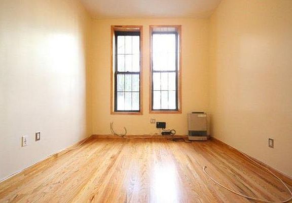 4th image of 304 Stanhope St #2F