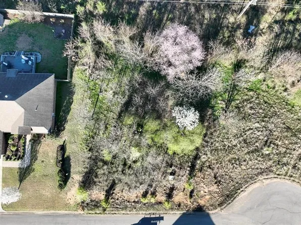 2713 N Louisville Ave, Russellville, AR 72802