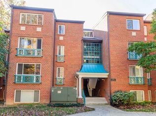 11841 Shire Ct APT 32C, Reston, VA 20191