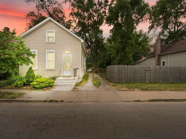 1013 Pape Ave, Fort Wayne, IN 46808