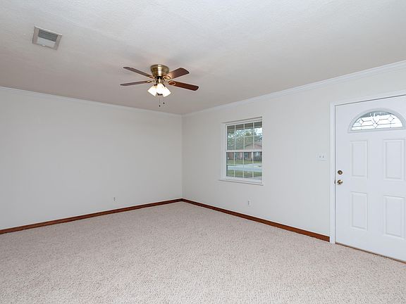 4th image of 507 Vicki Dr