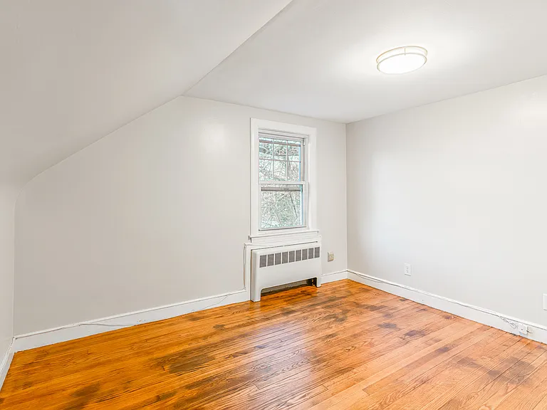 119 Green St — Photo 10