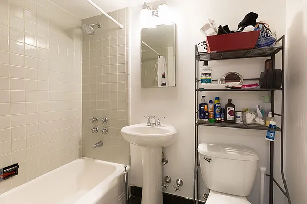 Rented by Double R Ventures LLC | media 41