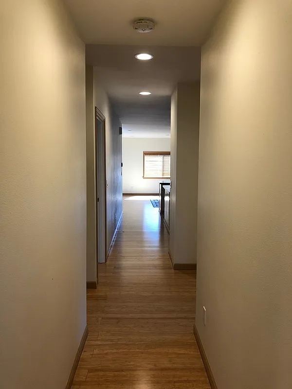 5 bed, 3.0 bath, 3080 sqft, $5,995 — Photo 3