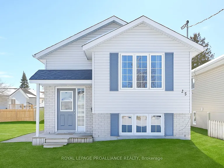 25 Metcalfe St #B — Photo 1