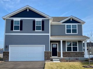 1572 Aspen Ct, Pingree Grove, IL 60140