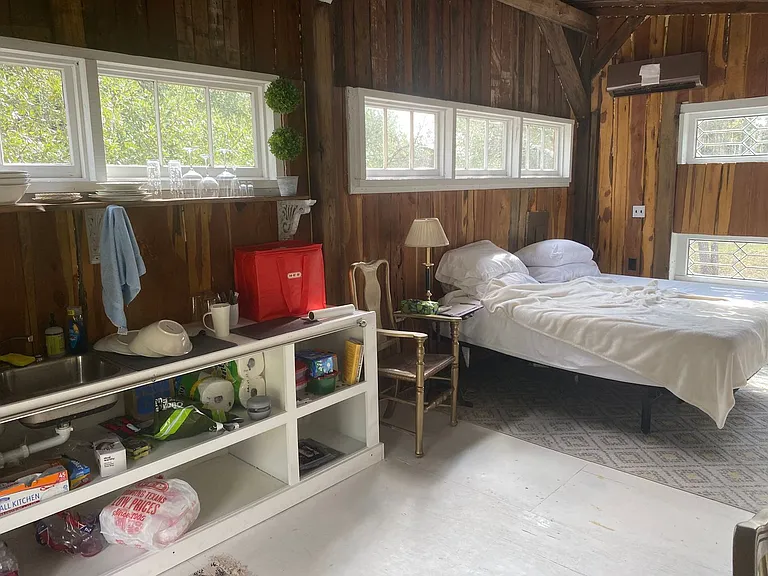 10518 Signal Hill Rd — Photo 5