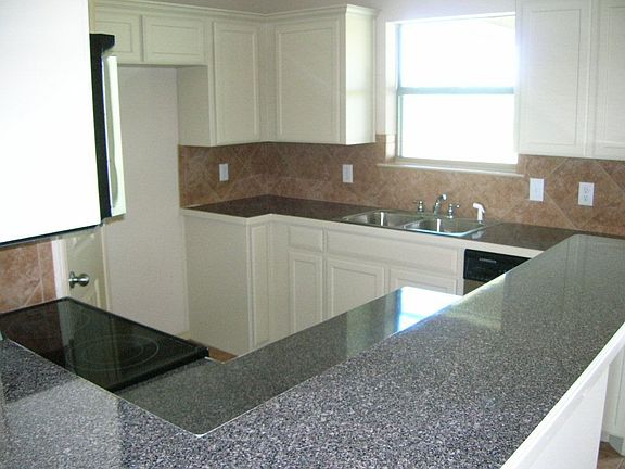 GRANITE COUNTERS