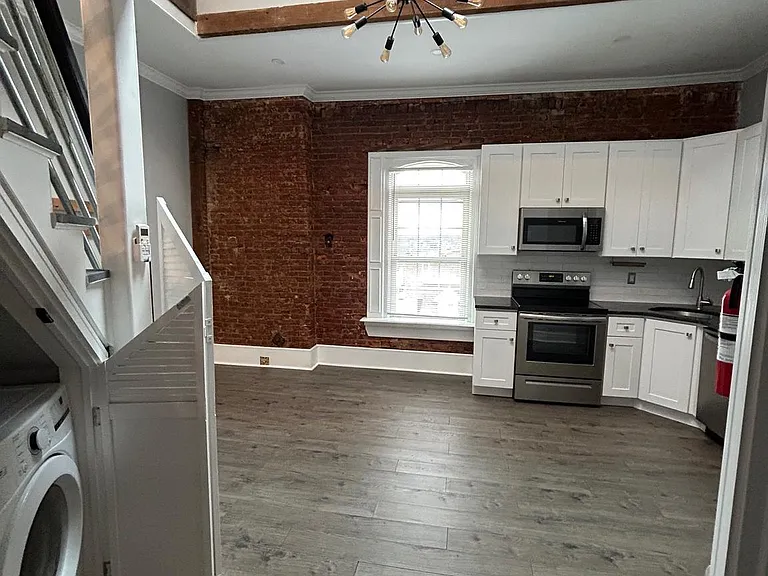 13 N 4th Ave #17 — Photo 17
