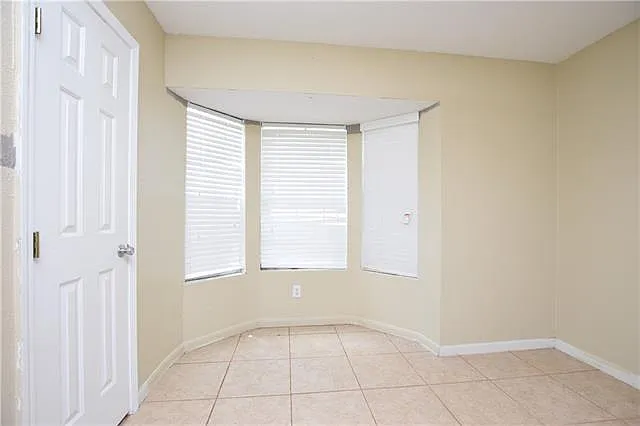 2023 Hempstead Dr — Photo 10