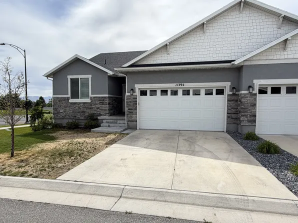 11392 S Mapleside Ln, Sandy, UT 84094