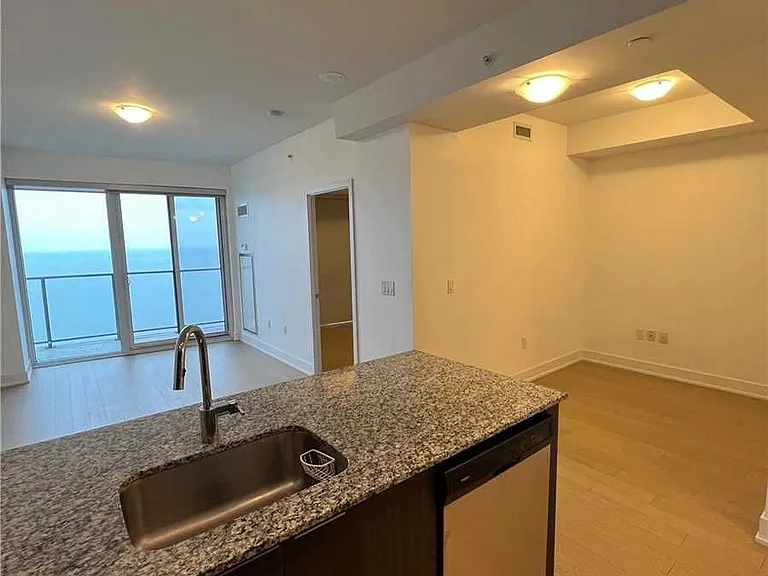 20 Shore Breeze Dr #3309 — Photo 16