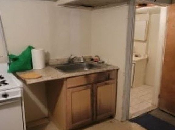 4th image of 11642 20th St