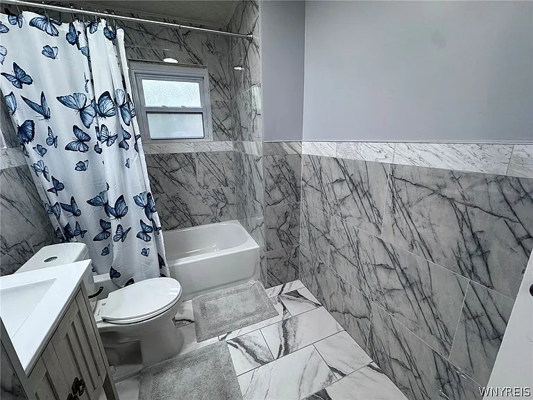 405 W Ferry St #LOWER — Photo 18