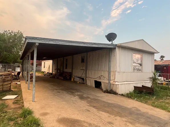 5327 Ramirez Dr, Laredo, TX 78043