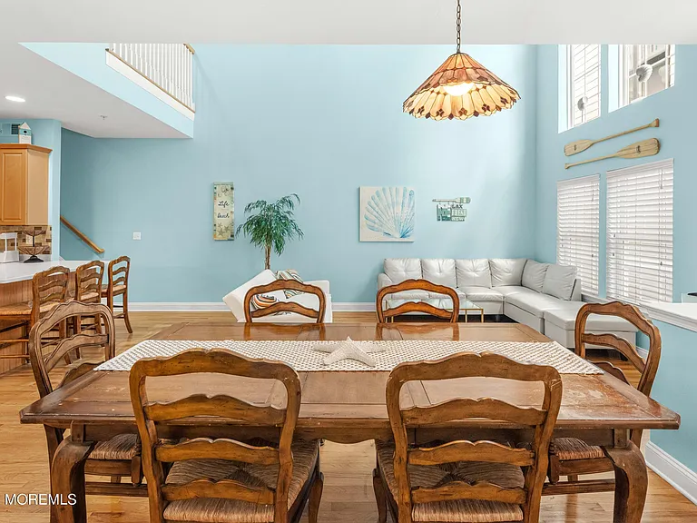 15 Sumner Ave #12 — Photo 10