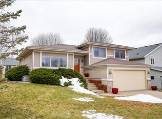 3414 Snowy Pkwy, Madison, WI 53719