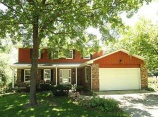 3N021 Woodcreek Ln S, West Chicago, IL 60185