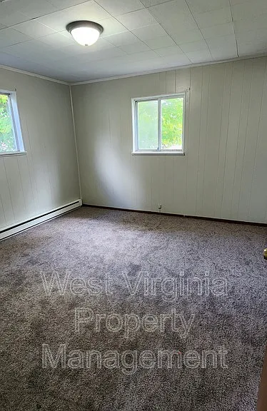 112 Breezemont Ln — Photo 4