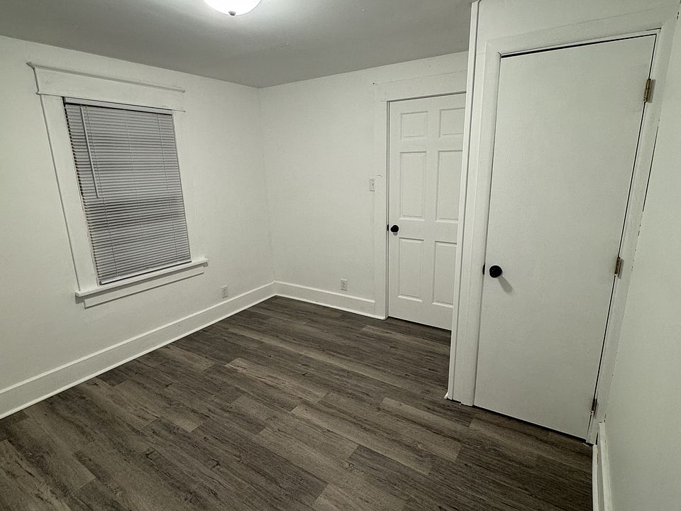 Bedroom #1