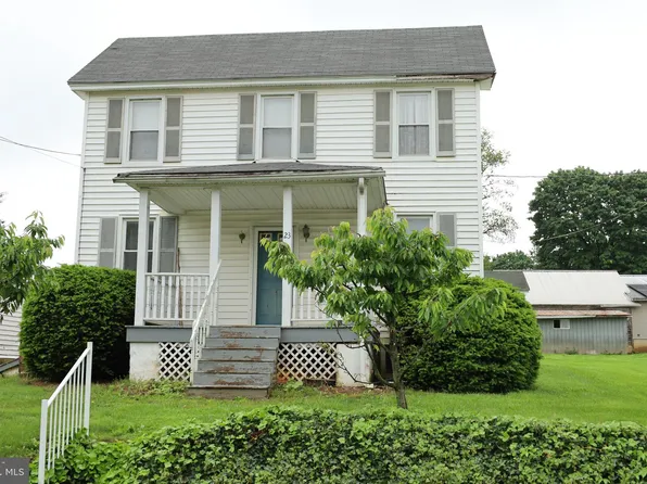 23 Cedar Valley Rd, New Park, PA 17352