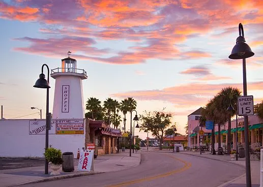 Tarpon Springs at sunset!