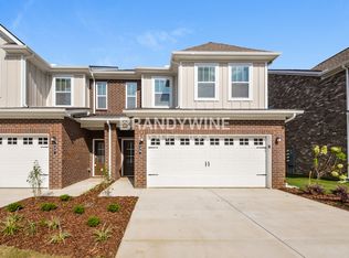 139 Rising Ln, Gallatin, TN 37066