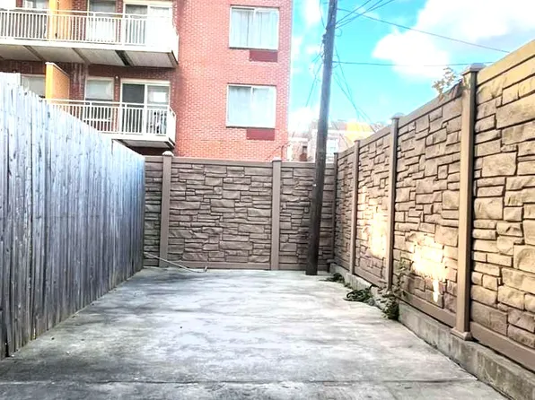 116-17 Grosvenor Lane image 6 of 15