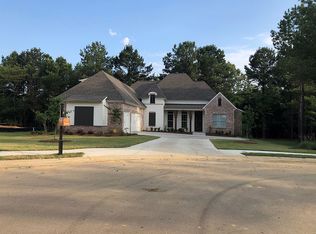 253 S Woodcreek Rd, Madison, MS 39110