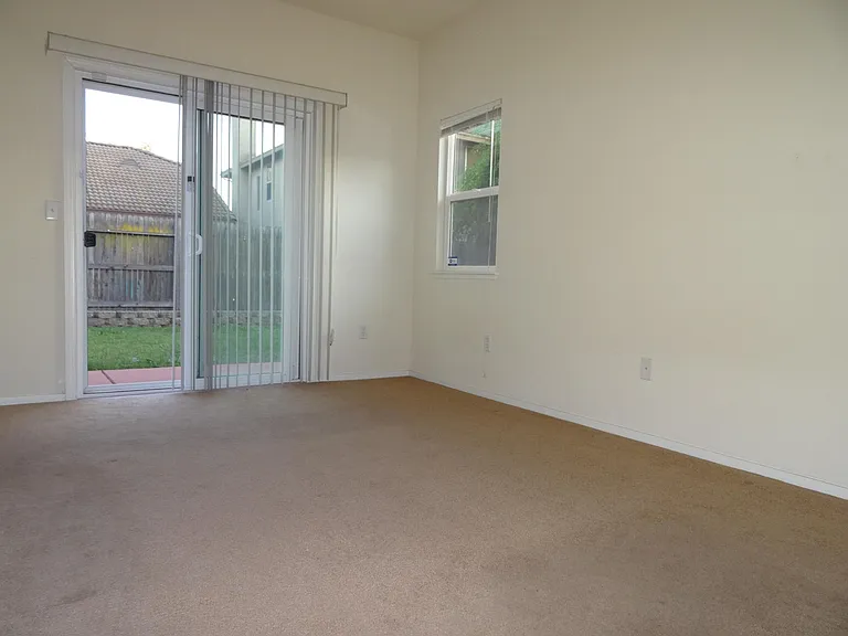 1956 Leford Way — Photo 2