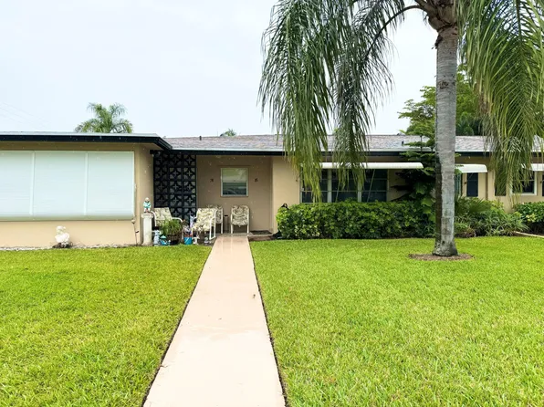 1052 North Drive #B, Delray Beach, FL 33445