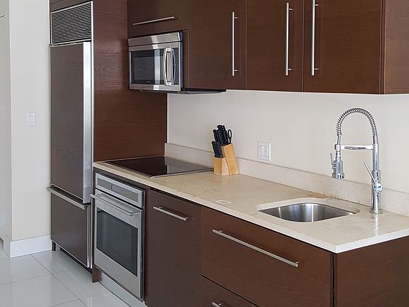 3rd image of 465 Brickell Ave APT 2204