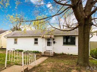 1410 E Elmhurst Ave, Peoria, IL