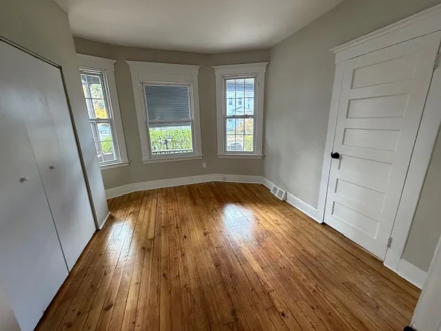 81 Lilac St #1 — Photo 6