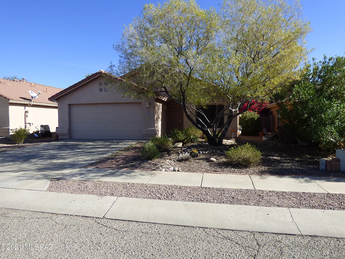 Building Photo - 8704 N Frampton Pl