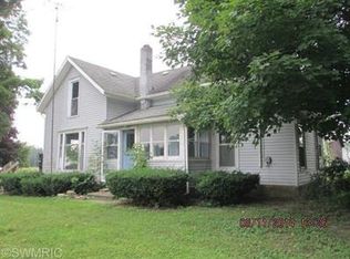 15807 Sherman St, Coral, MI 49322