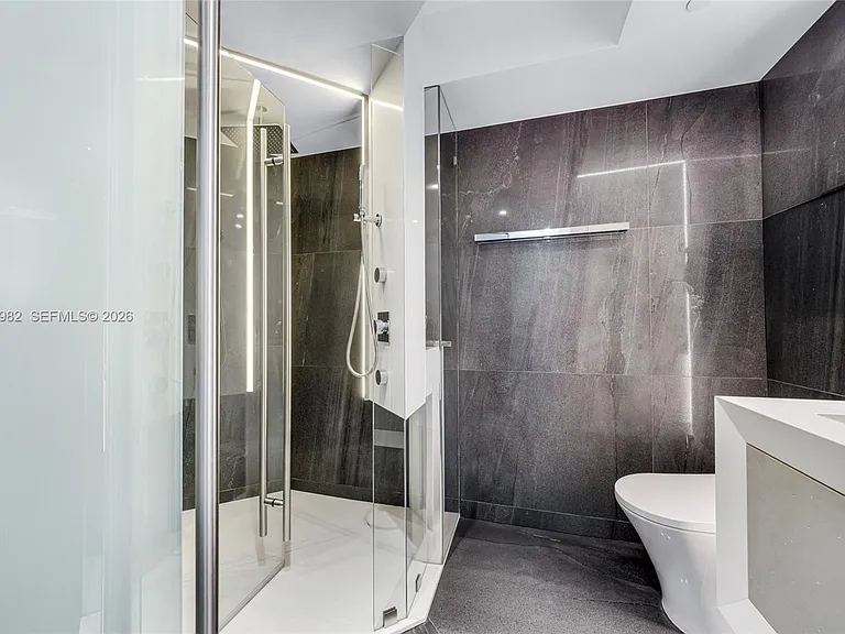 6365 Collins Ave #2301 — Photo 24