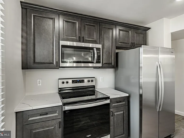 324 Darby Rd #326-2L — Photo 11