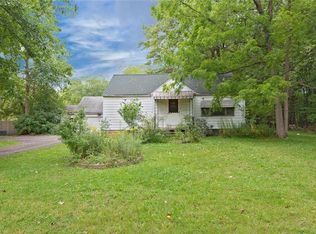 6950 Case Rd, North Ridgeville, OH 44039