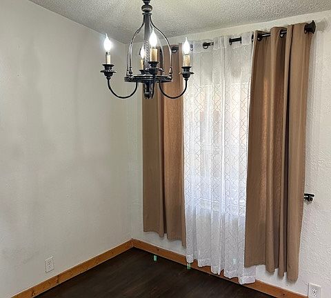 4th image of 1105 Veterans Rd #2