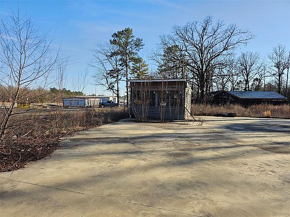 5th image of 539 Pinyon Rd