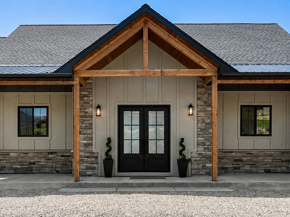 1st image of 70 Valley View Cir