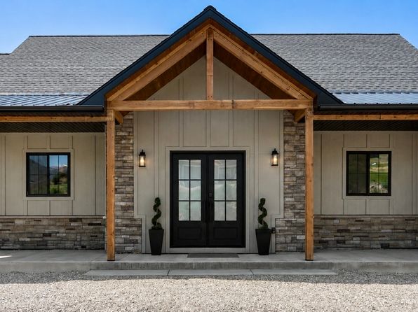 70 Valley View Cir
